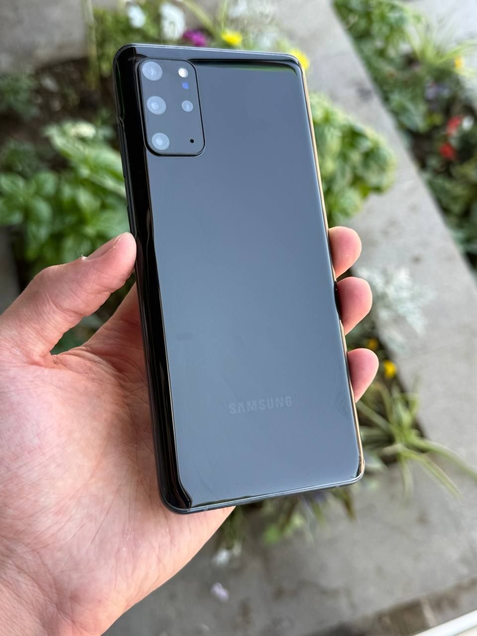 Samsung S20+ 12/256