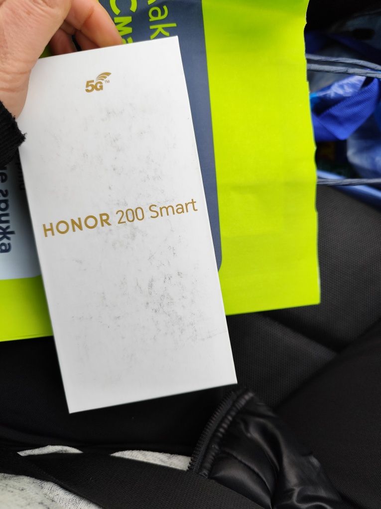 HONOR 200smart. Чисто нов!