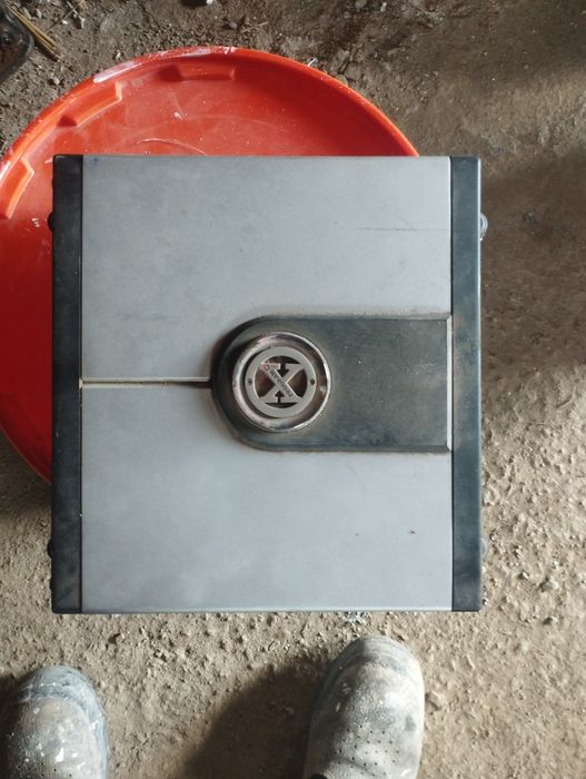 Усилитель для автомобилей