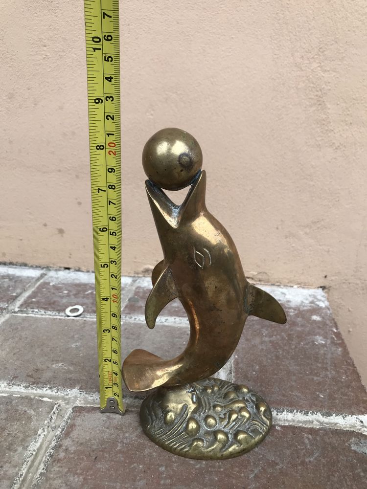 Statueta delfin bronz