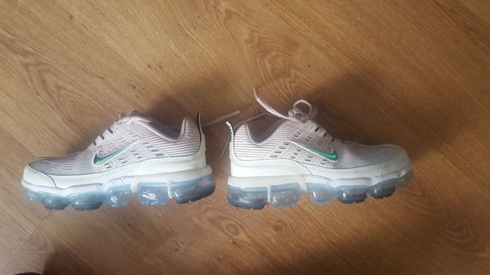 Nike vapormax 360 маратонки 38 номер