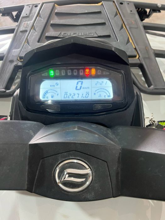 Cf moto x8 din 2016