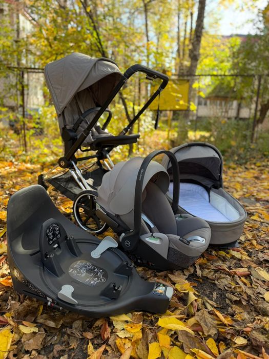 Cărucior Cybex-pachet complet