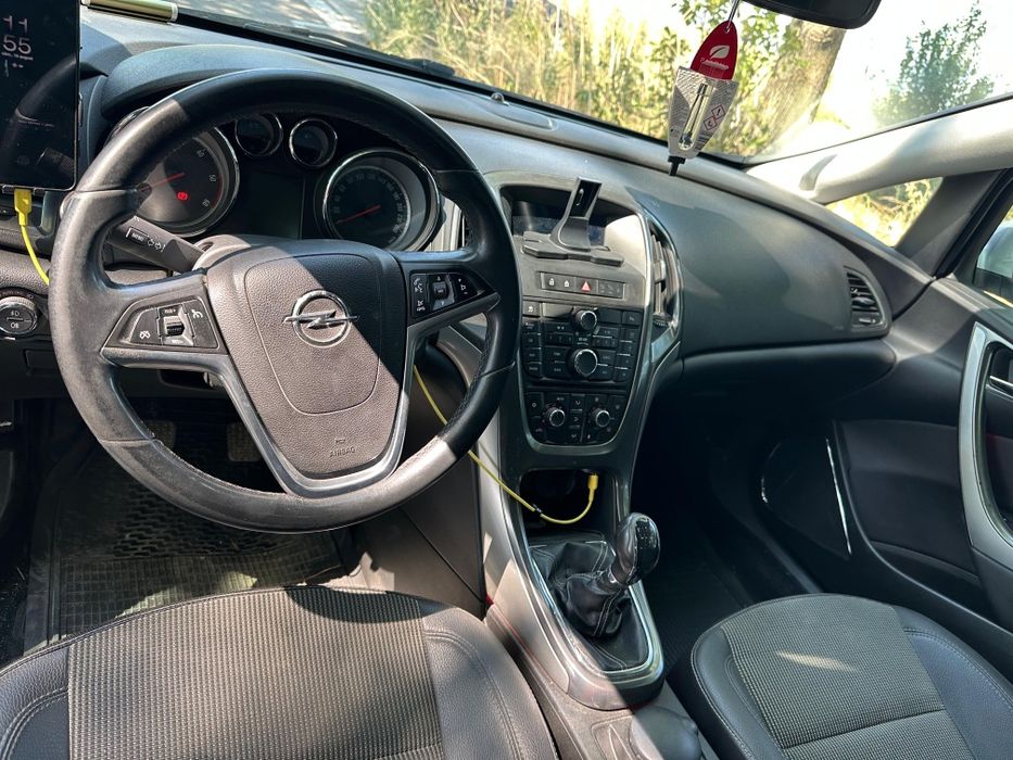 Opel astra j 1.7