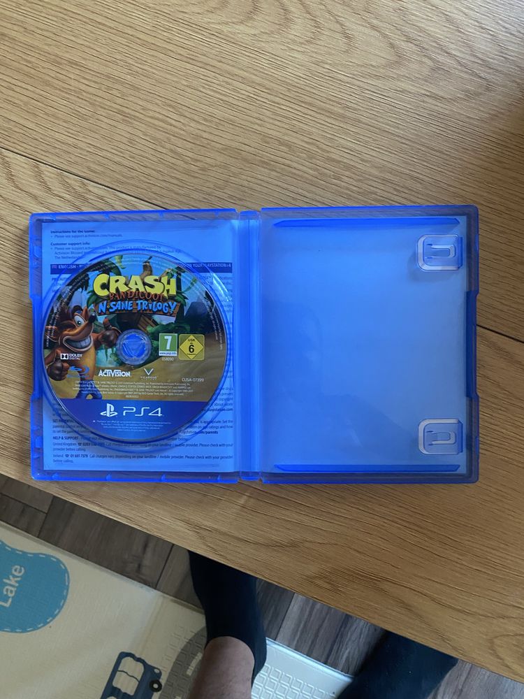 Игра за Playstation 4 (Crash)