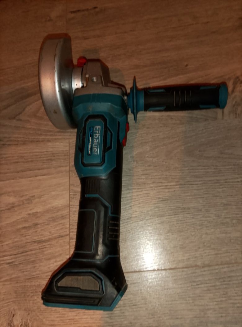 Polizor unghiular Erbauer 18 V
