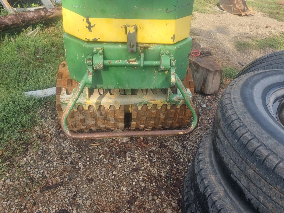 Compactor bomag bw 85