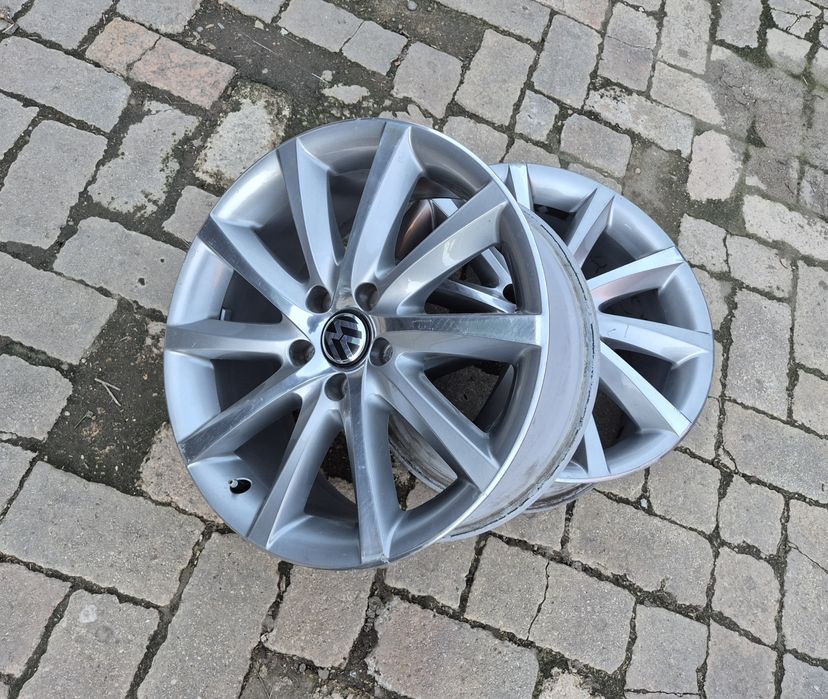 Două jante originale VW Passat CC R18 seria 8Jx18 ET44 - 5x112