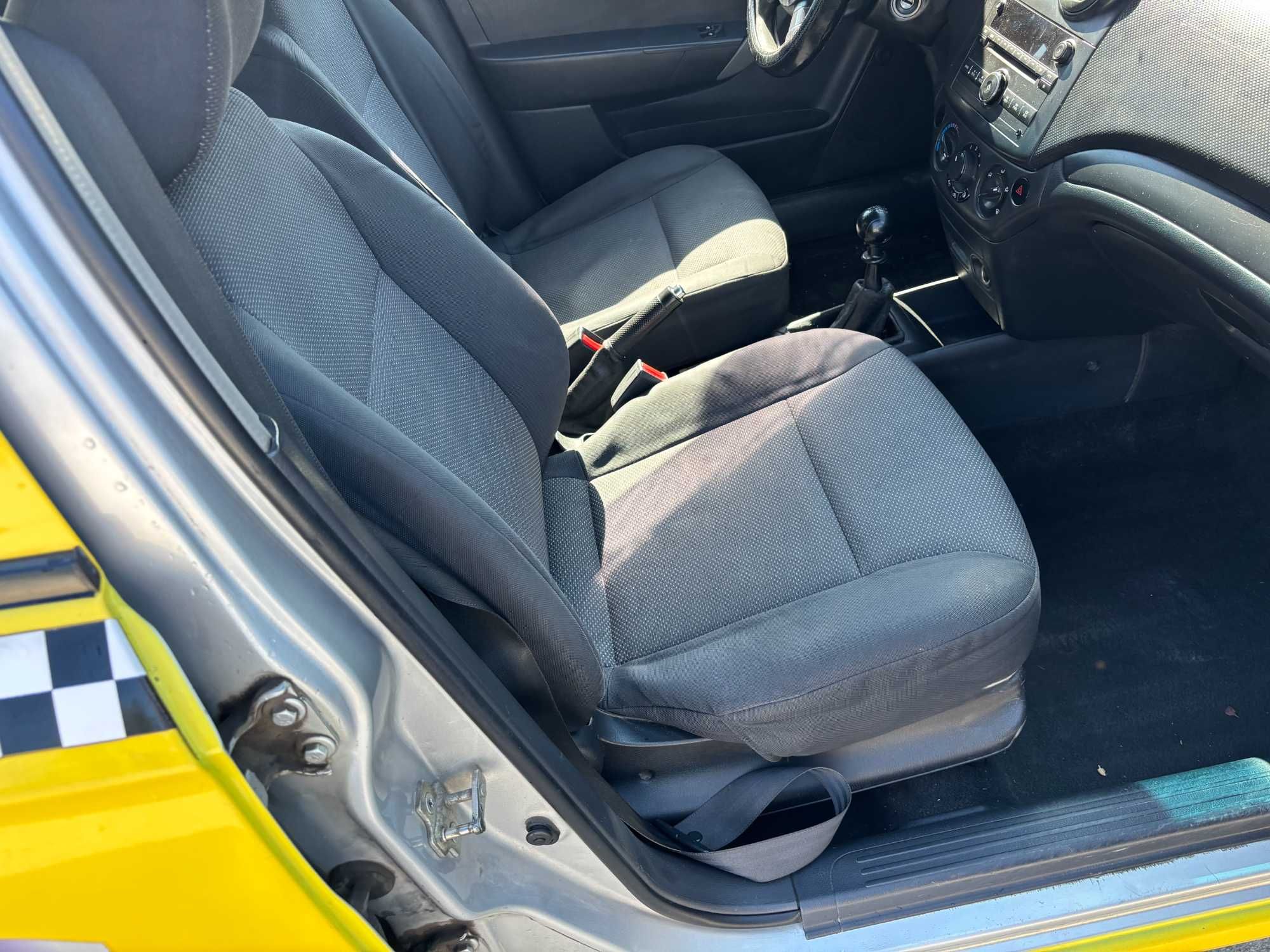 Chevrolet AVEO Шевролет авео 1,4 2 броя