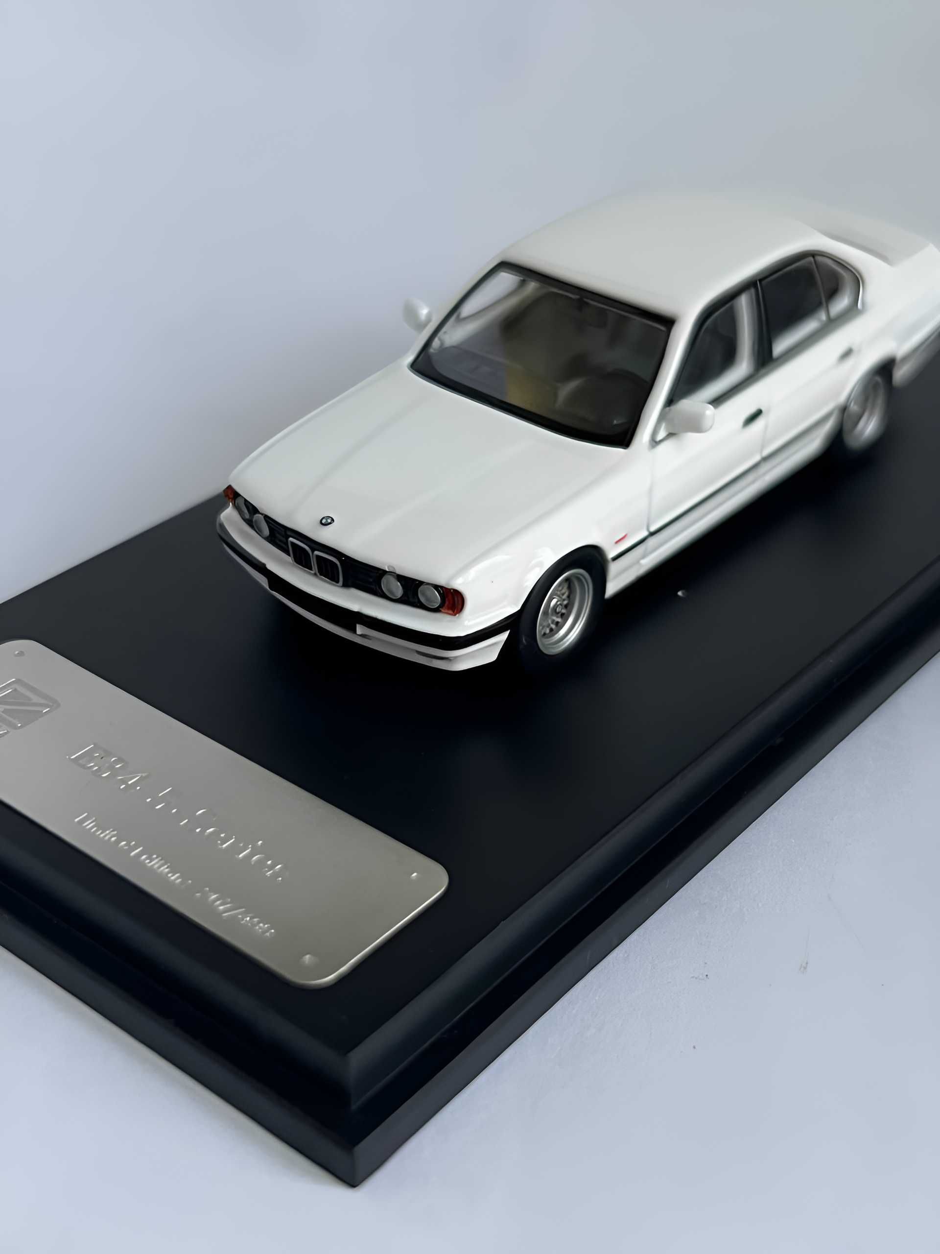 Модель BMW - E34 5-серия (масштаб 1:64)