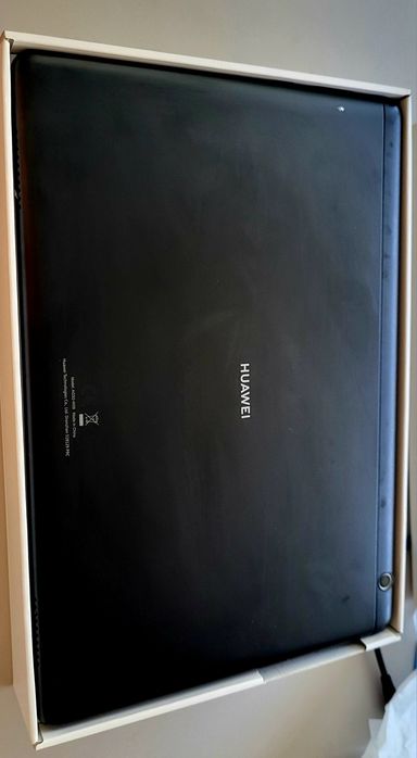 Vând Huawei Media Ped T5 impecabil