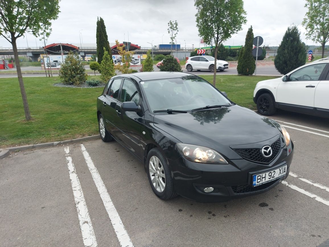 Vând Mazda 3 diesel