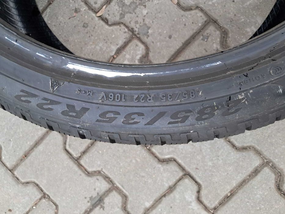 285 35 22 Anvelope iarna Pirelli Scorpion Winter