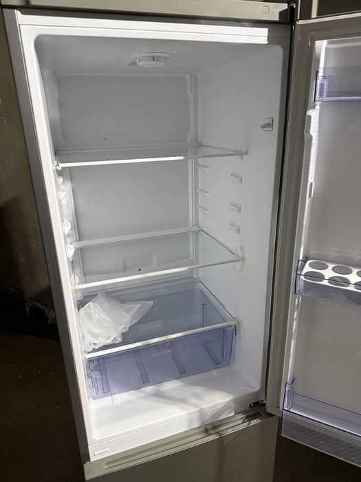 Продется холодильник Beko 250л/158см как новый ! Гарантия 6 мес.