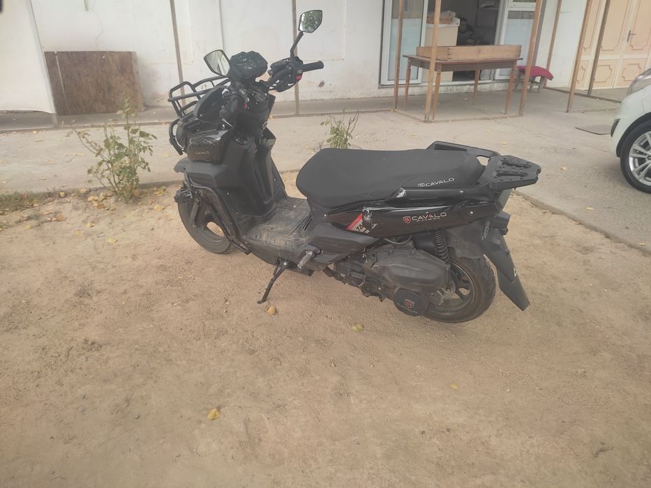 Skuter tank obmen iphone 14 pro max