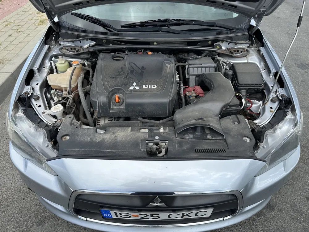 Vand Mitsubishi Lancer 2010 2.0
