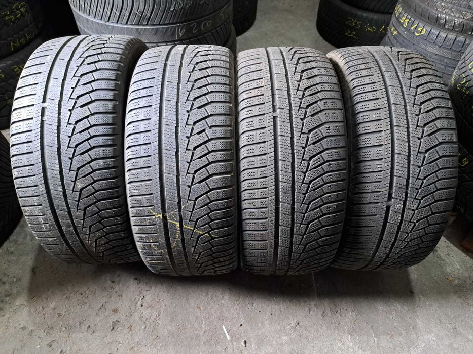 4 anvelope 235/40 R19 Hankook
