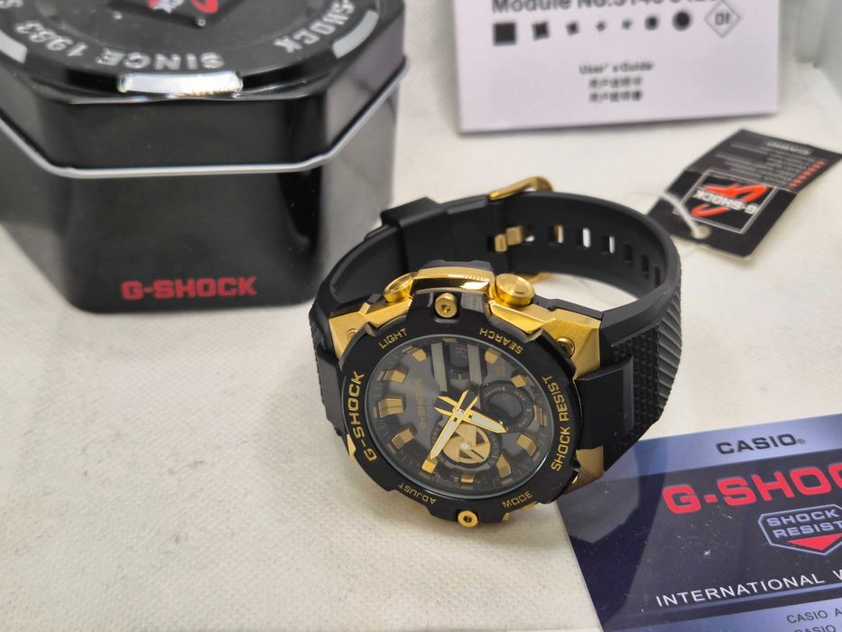 Ceas Sport  Casio g shock B400GB-1A9ER black gold, Nou,Garantie 2 ani