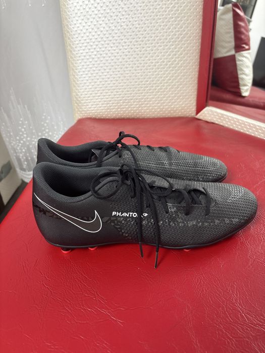 ghete fotbal nike gt 3