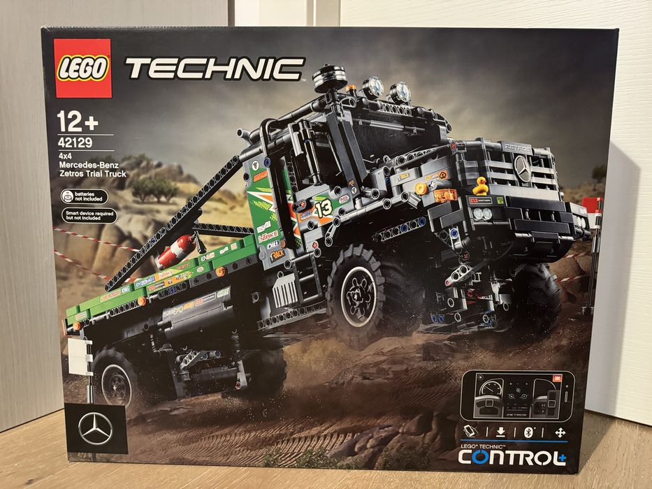 Camion LEGO 42129 Technic Mercedes-Benz Zetros cu tracțiune pe 4 roți