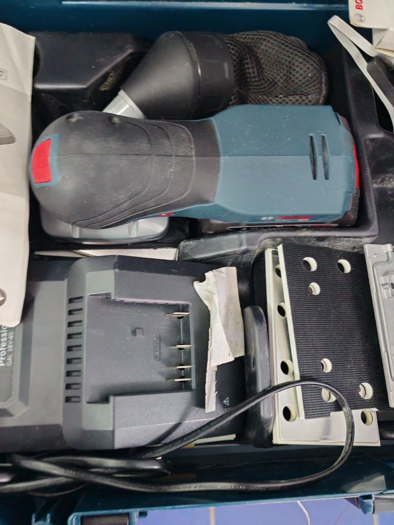 Șlefuitor Bosch gaa 18v-13 Amanet Canta