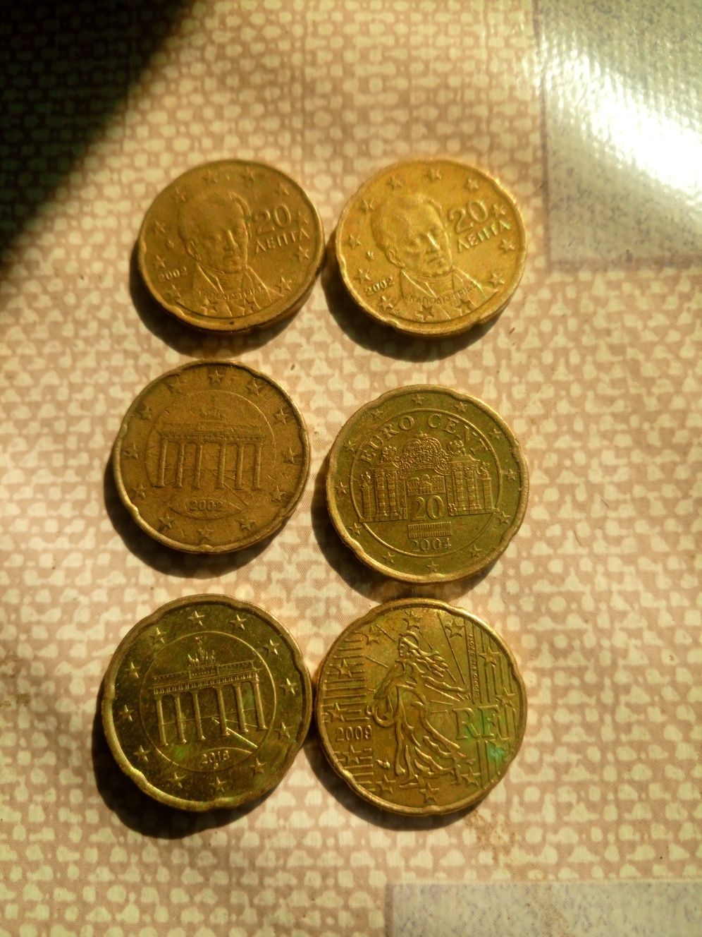 Monede de 10-20-50 centi și 2 euro