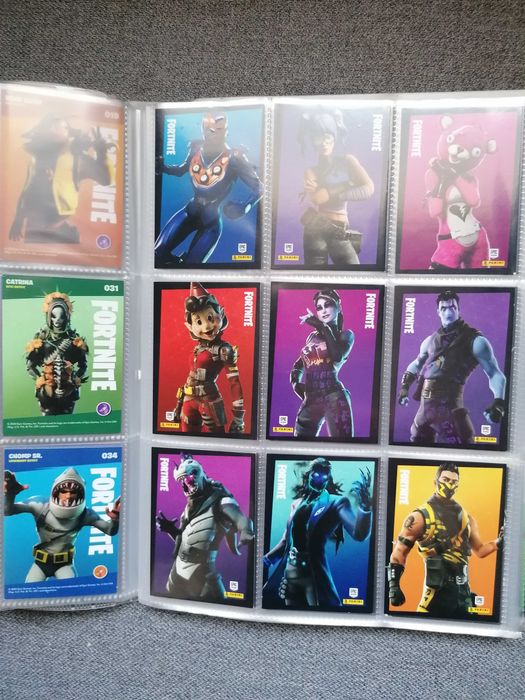 Vand Carti Cartonase Fortnite Reloaded in album 85% complet