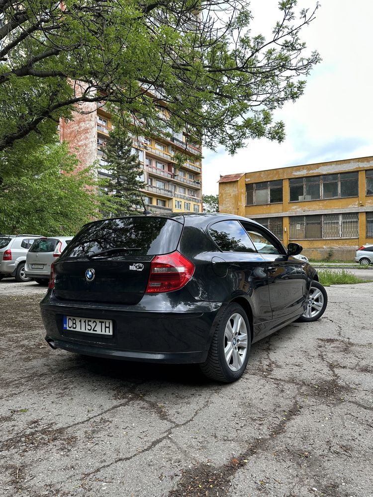 BMW 116D/2011/face/Много добро състояние