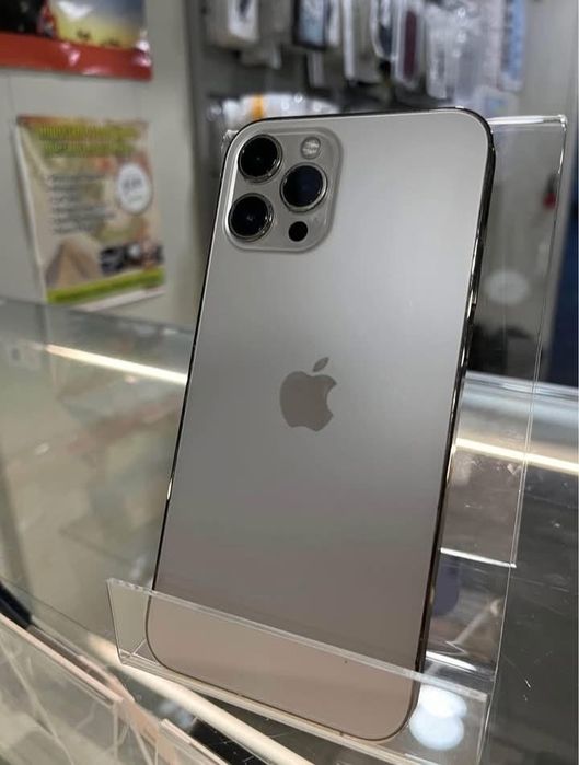 iPhone 12 PRO MAX cu 95% Bateria