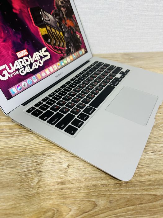 Недорого Macbook в идеальном состоянии