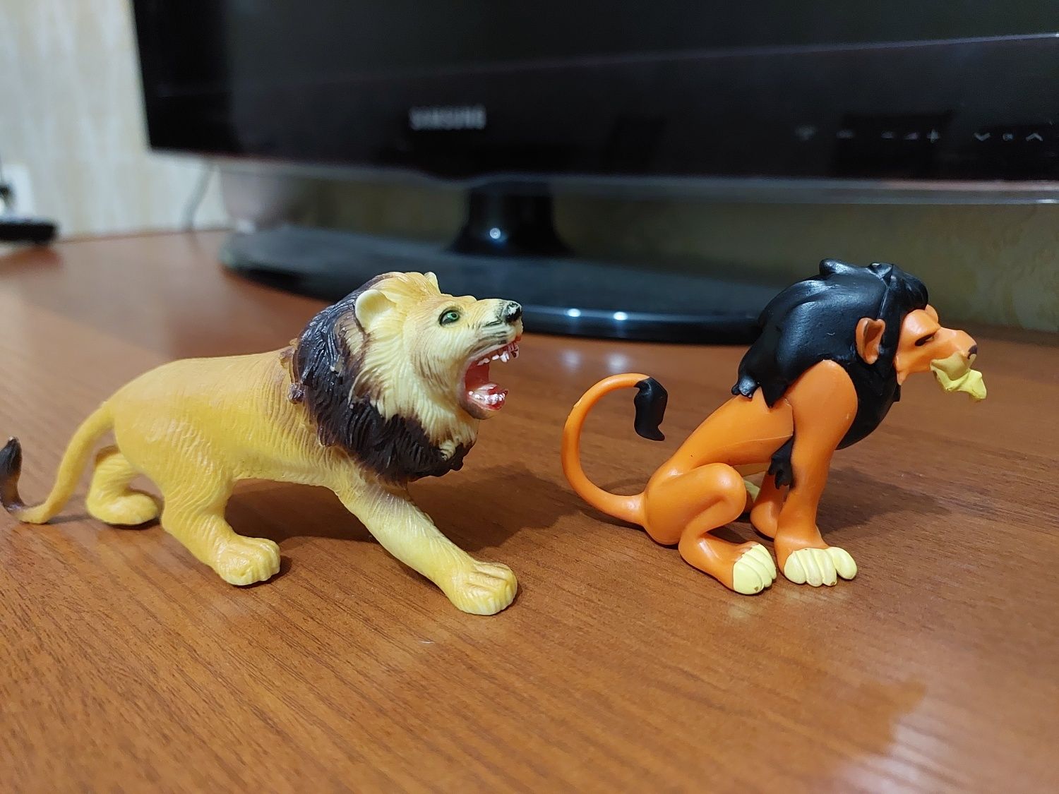 Игрушка из мультика simba