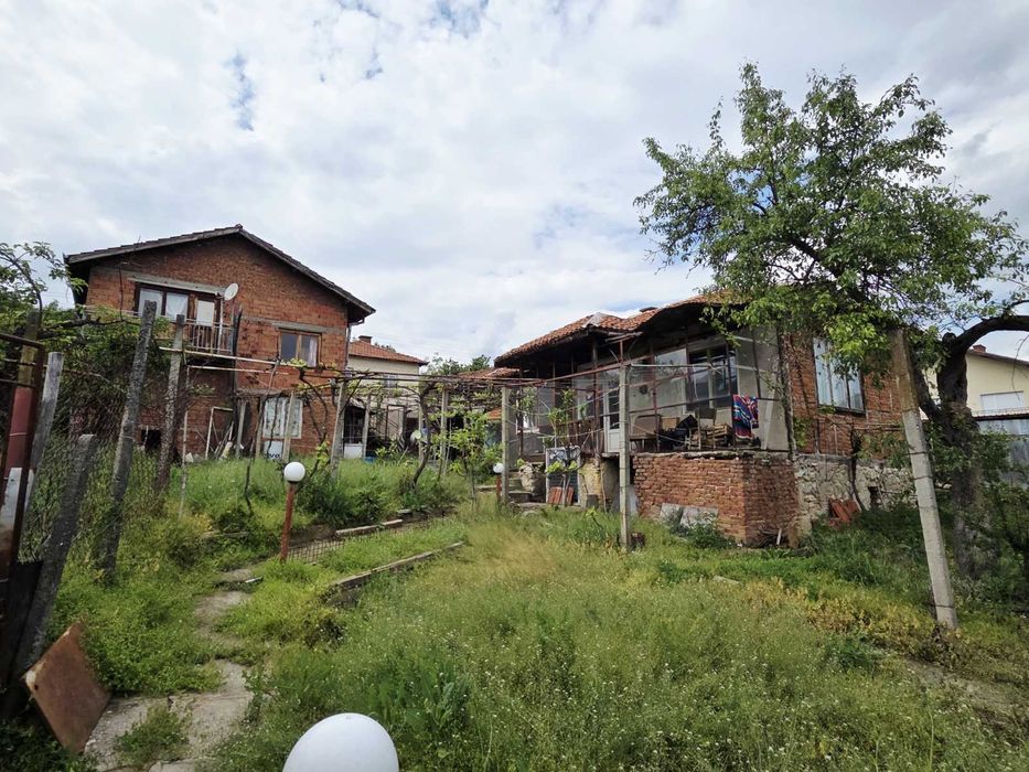 Продава се Къща в с. Катрище, Област Кюстендил - 170 кв.м за 240 €/кв.м - Снимка #1