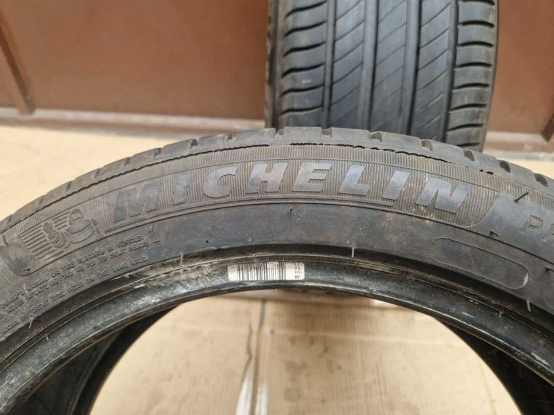 2 Michelin R17 225/45
летни гуми
DOT4120