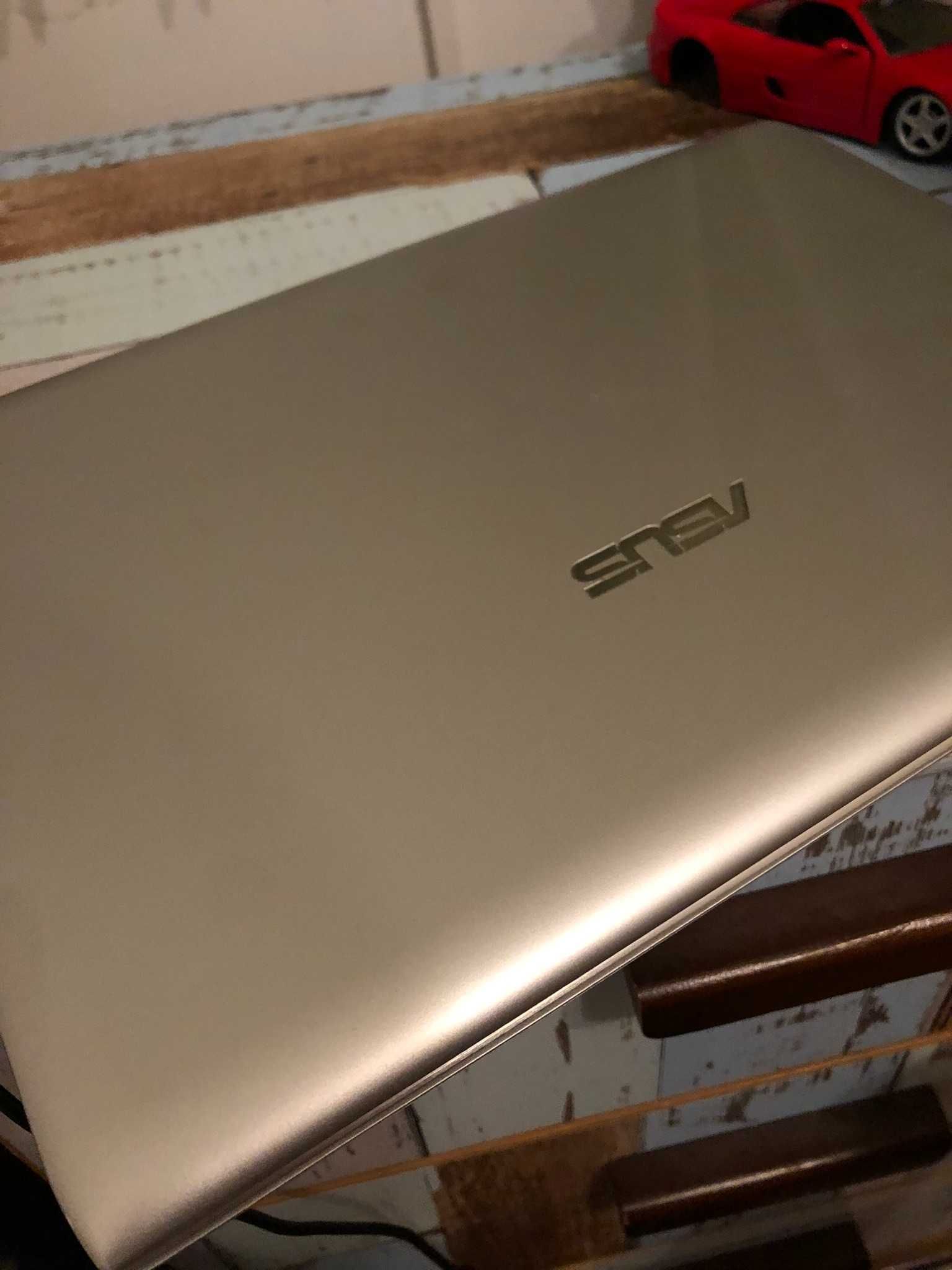 Лаптоп ASUS Notebook 122B 11.6 инча