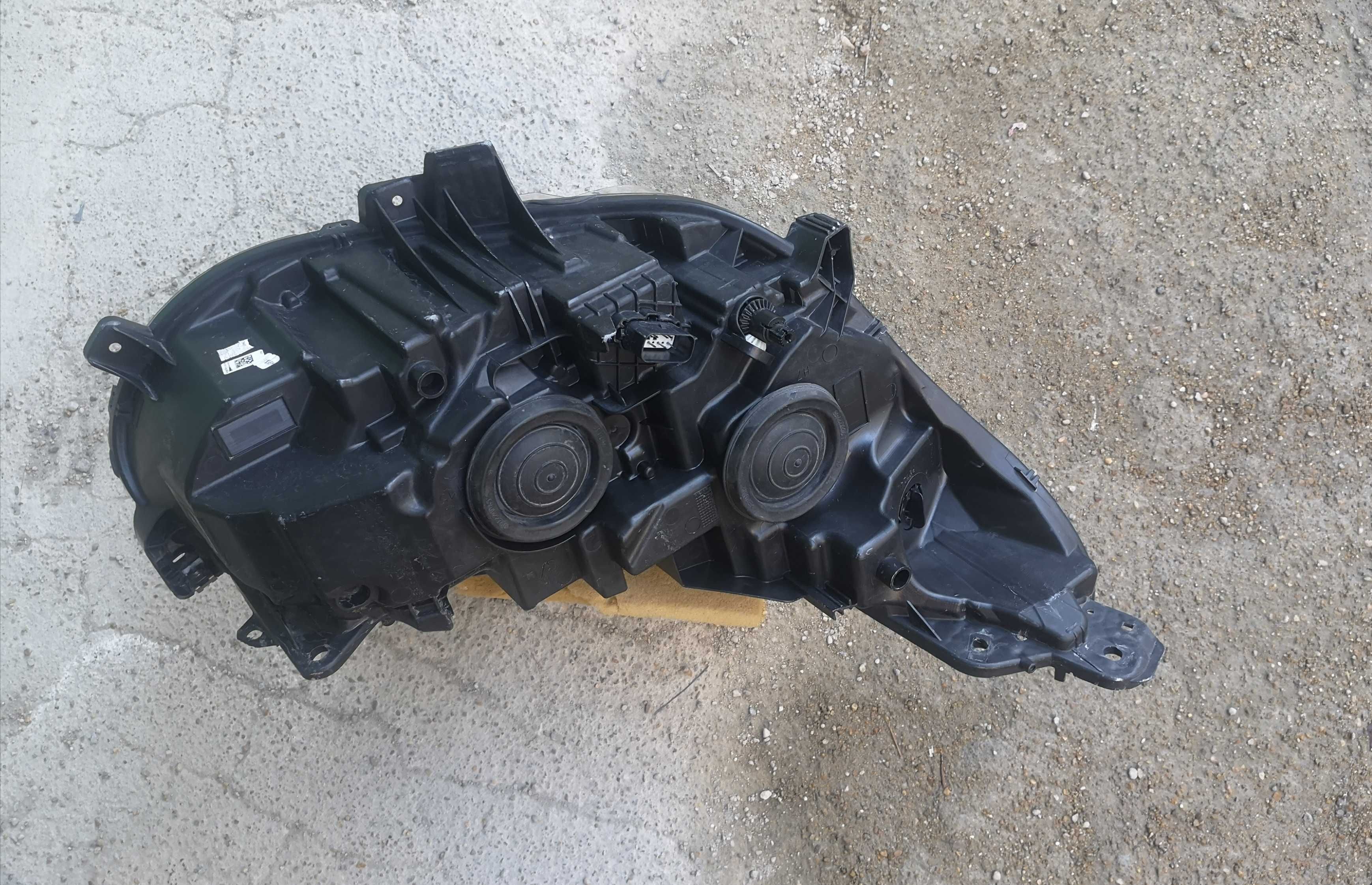 Оригинални  фарове  Форд С-макс  Ford S-Max