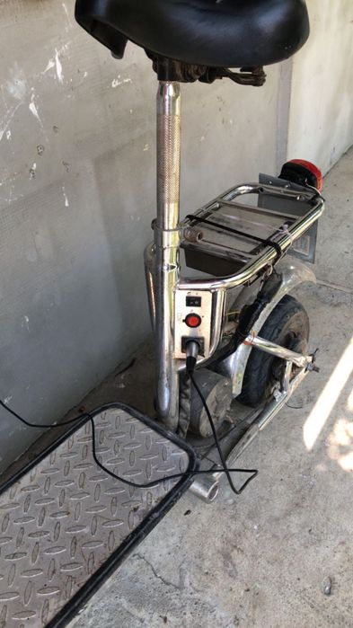 Scuter electric de vânzare in stare buna de funcționare