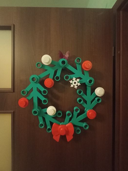 Vând coroniță Crăciun Lego printata 3D