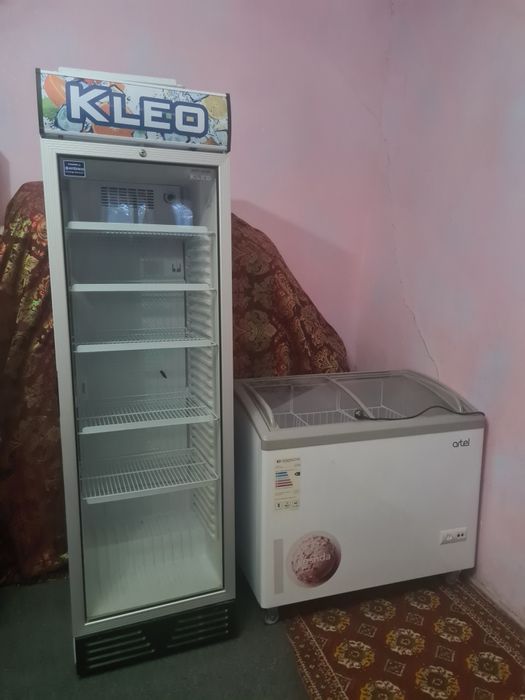 Холодильник ва морозильник сотилади.