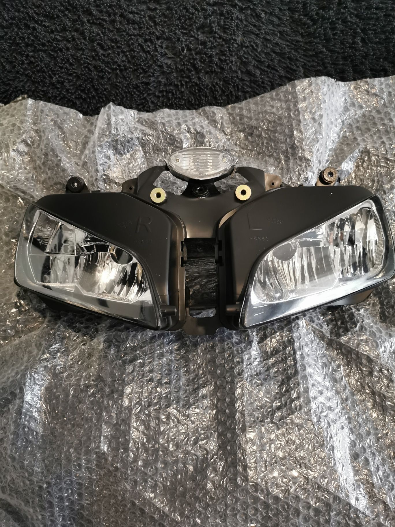 Honda CBR 600 RR части ключ за светлини и мигачи фар