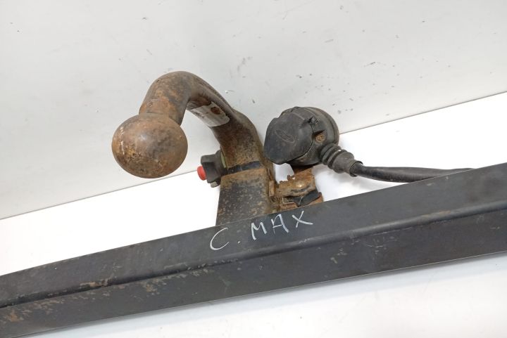 Carlig remorca Break Ford C-Max prima generatie