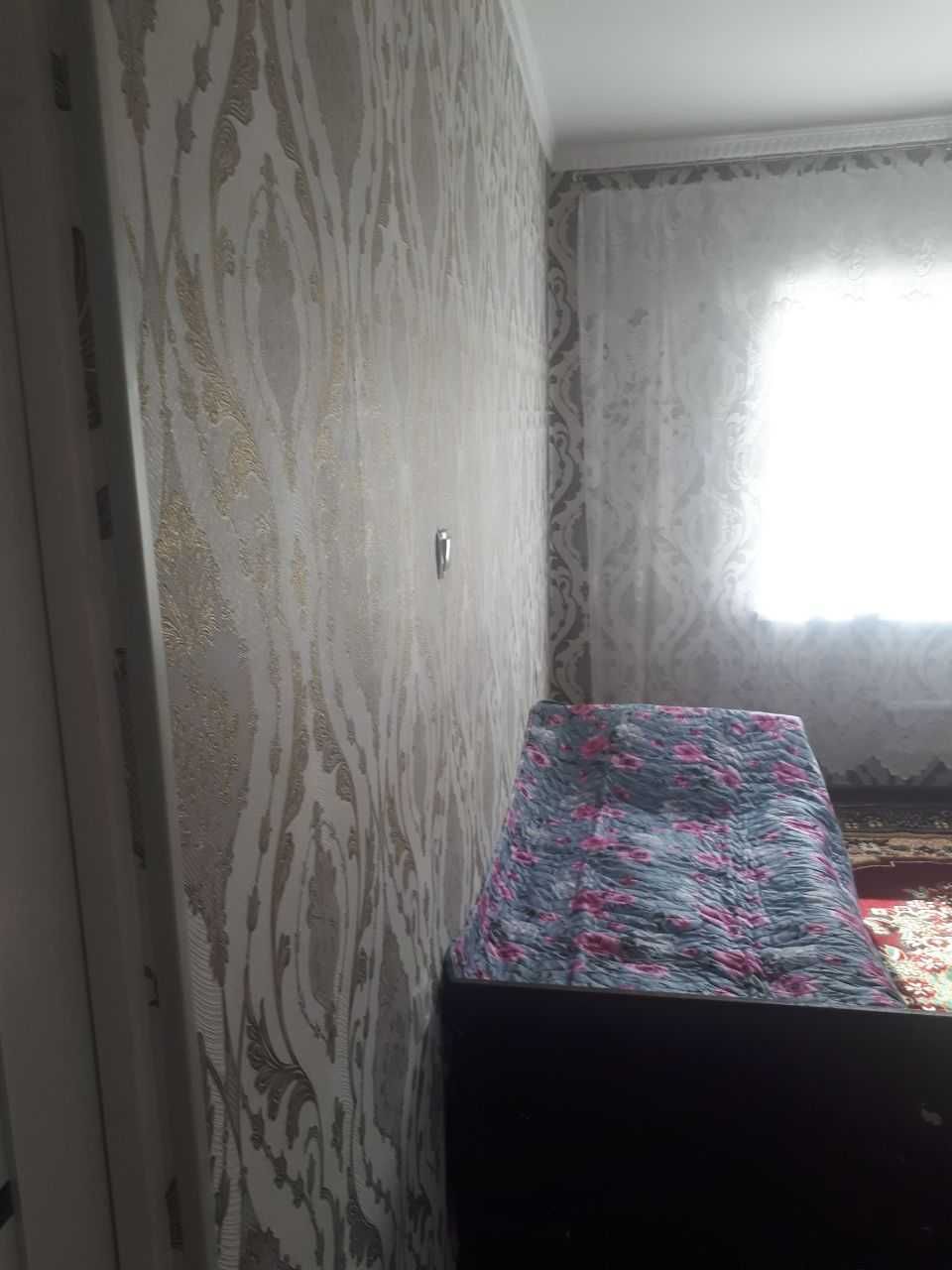 Сдаётся 1 комнатная квартира на Кадышева, возле рынка