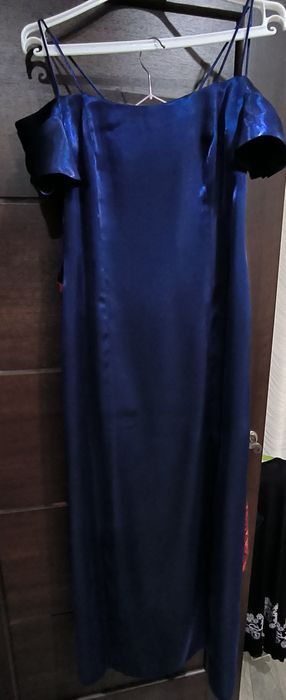 Вечернее платье сшито на заказ