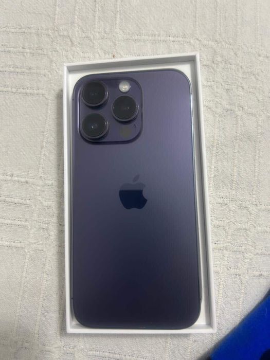 продам iPhone 14 pro