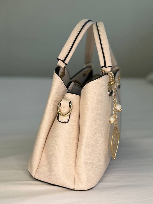 Продам женскую сумку