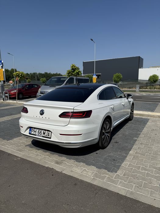 VW  Arteon  2018