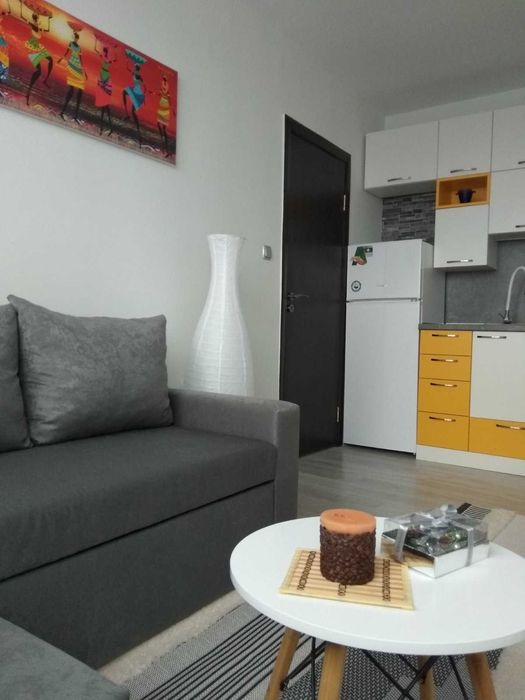 Дава се под наем Двустаен апартамент в София, Банишора - 50 кв.м за 459 € - Снимка #2