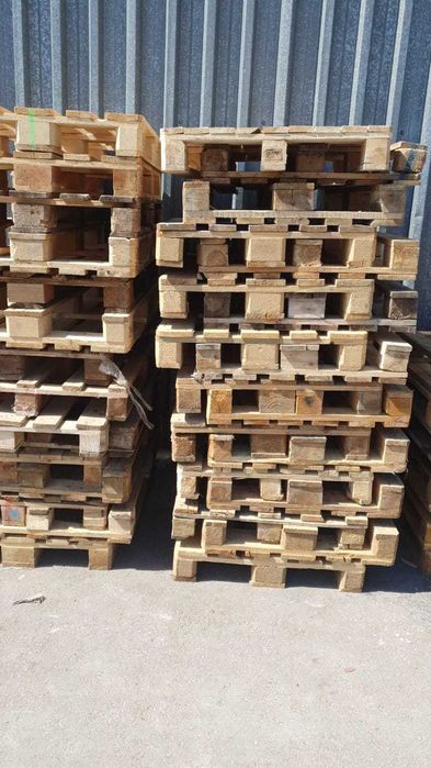 Продам поддоны евро