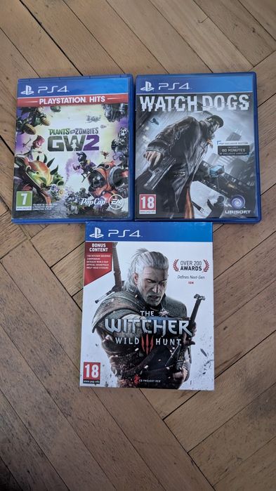 Jocuri PS4 / playstation 4 în stare foarte bună.