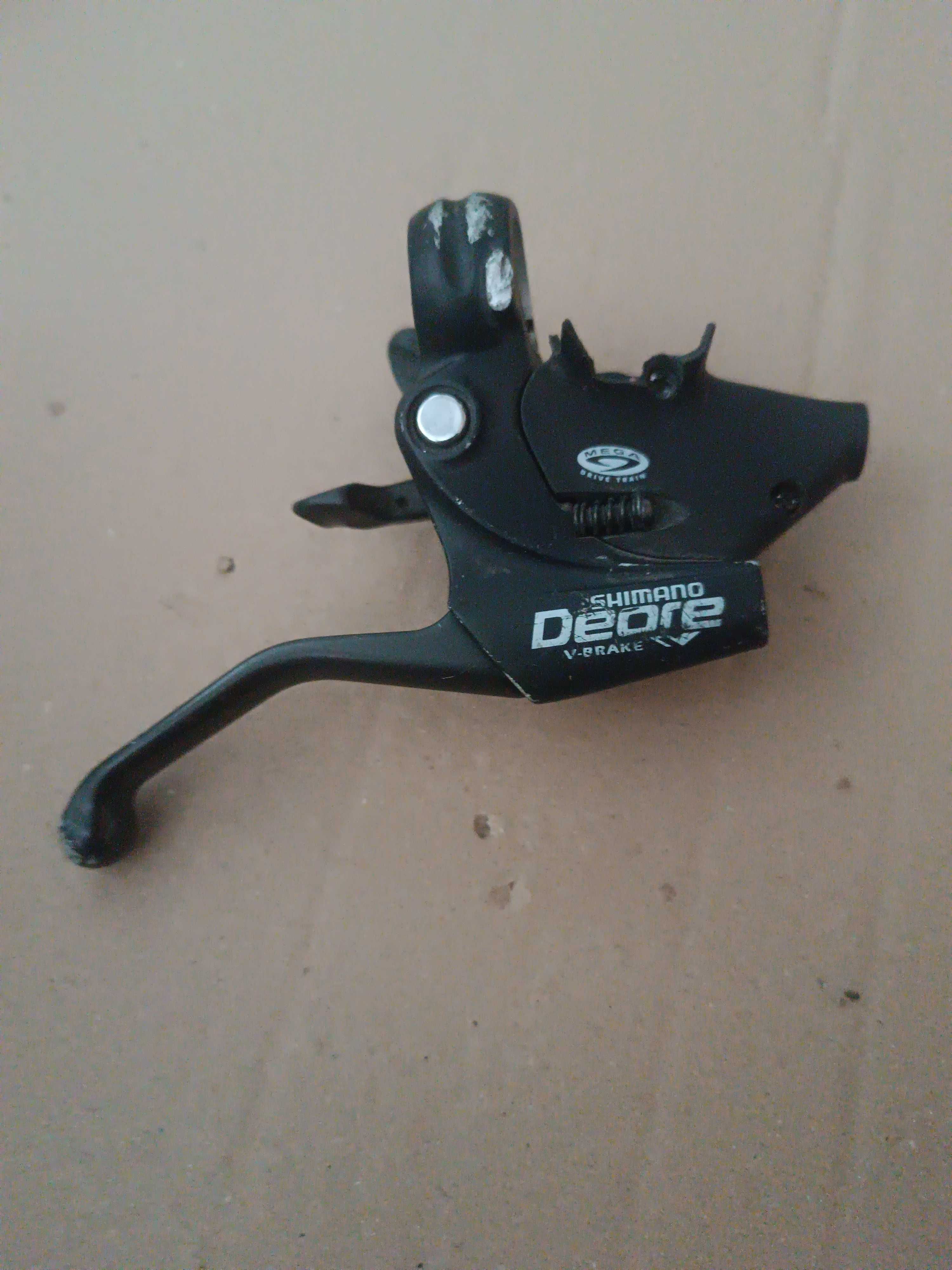 команди SHIMANO DEORE 3x9 комбинирани с лостчета