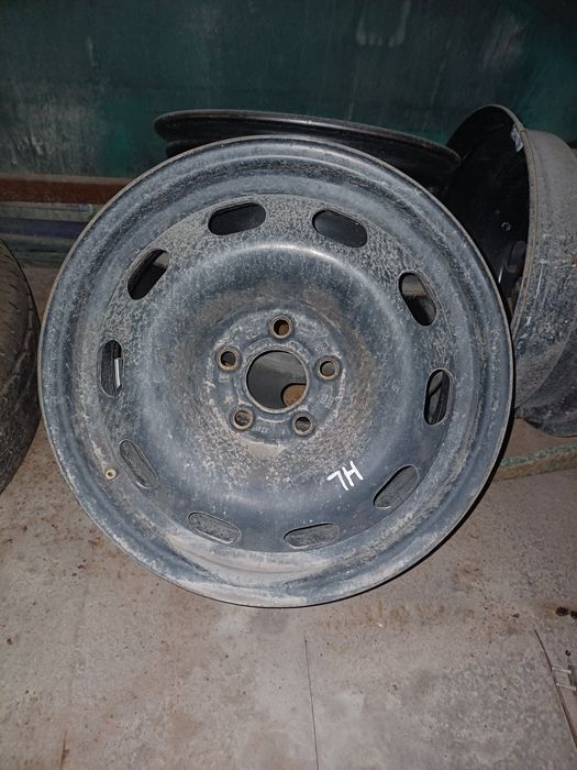 Диски на тойота карина, карина е,субару и вольсваген